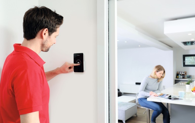 Bosch EasyControl ofrece un control personalizado de la temperatura en cada rincón del hogar