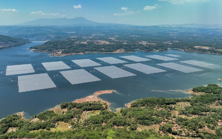 ABB refuerza el suministro eléctrico fiable en la mayor planta solar flotante del Sudeste Asiático