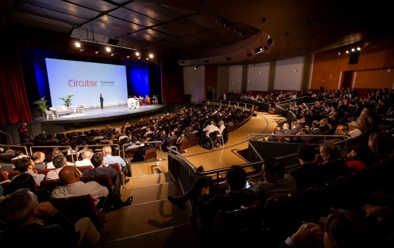 Circutor celebra 50 años en el sector de la energía con una gala institucional