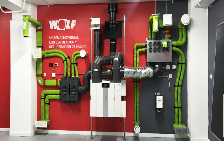 WOLF imparte formación especializada a los instaladores para afrontar con éxito la rehabilitación energética de edificios y viviendas