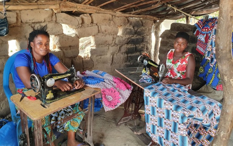 Nexans y Fondem desarrollan actividades relacionadas con la electricidad en los pueblos de Costa de Marfil