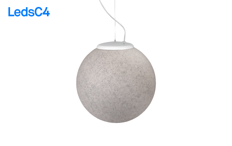 LEDS C4 amplía Cisne con un nuevo formato de Ø280 mm para una iluminación exterior más versátil