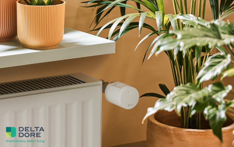 DELTA DORE lanza Smart TRV, el cabezal termostático inteligente que optimiza la calefacción mediante IA