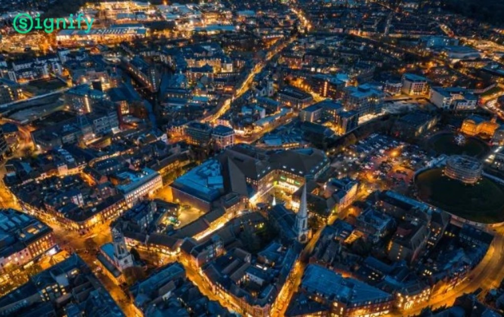 SIGNIFY: Liberar negavatios en carreteras, calles y edificios públicos